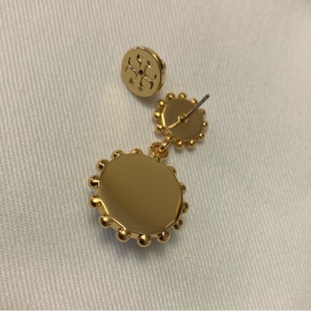 TORY BURCH WINSLOW BLACK + GOLD DROP EARRINGS - Picture 6 of 10